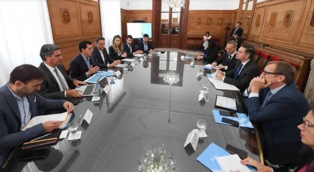 Capitanich gestiona financiamiento para la regi�n del Norte Grande