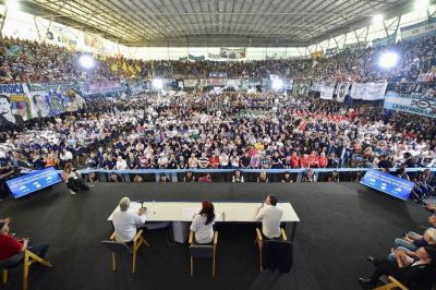 Andr�s Larroque, sobre una posible candidatura de Cristina Kirchner: 