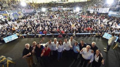 Fuerte respaldo a Sergio Massa en el acto de la UOM: �El ministro de Econom�a est� haciendo un gran esfuerzo�