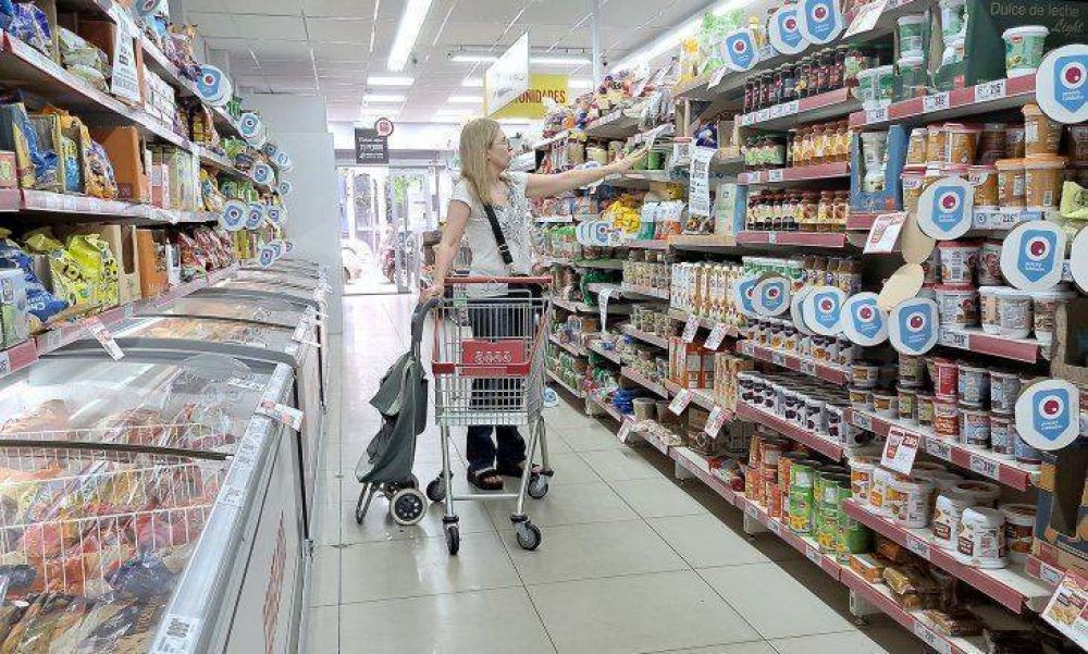 Acuerdo de precios: Gobierno ya sum unos 1.200 productos de consumo masivo