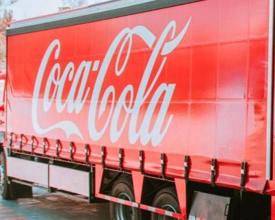 Coca-Cola FEMSA coloca certificados sociales y sostenibles