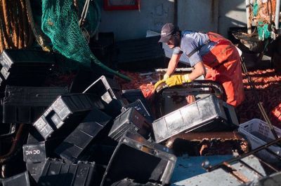 Definen líneas prioritarias para la gestión de residuos de las flotas pesqueras de Rawson