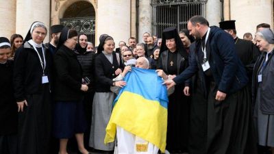El Papa: Paz para la gente que sufre por la crueldad de los 