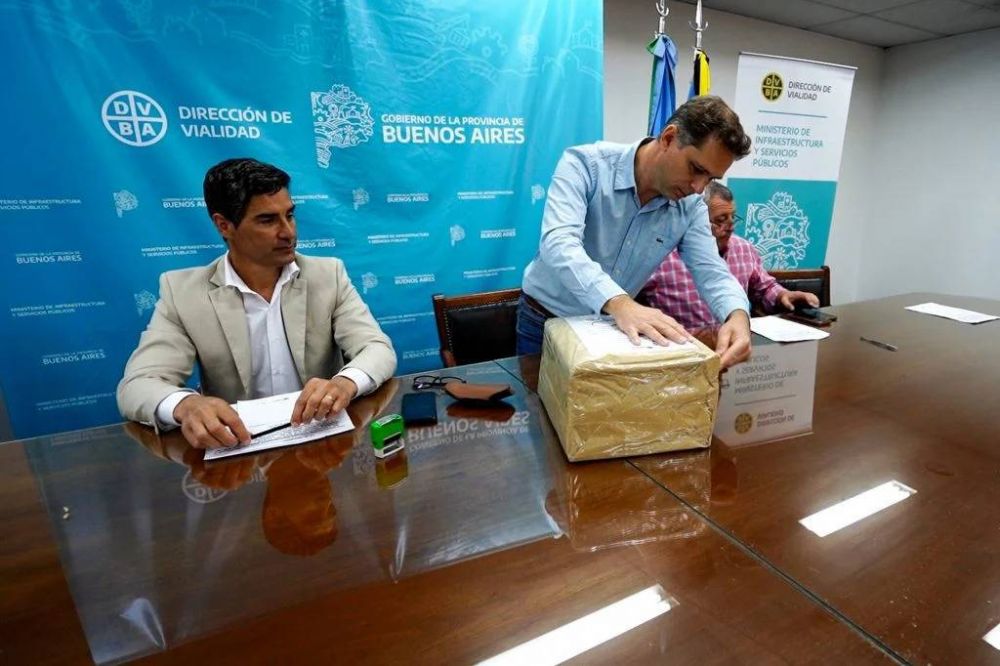 Dos empresas locales se presentaron para pavimentar el inicio de la circunvalaci�n
