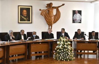 Obispos católicos bolivianos llaman a dejar imposiciones y enfrentamientos