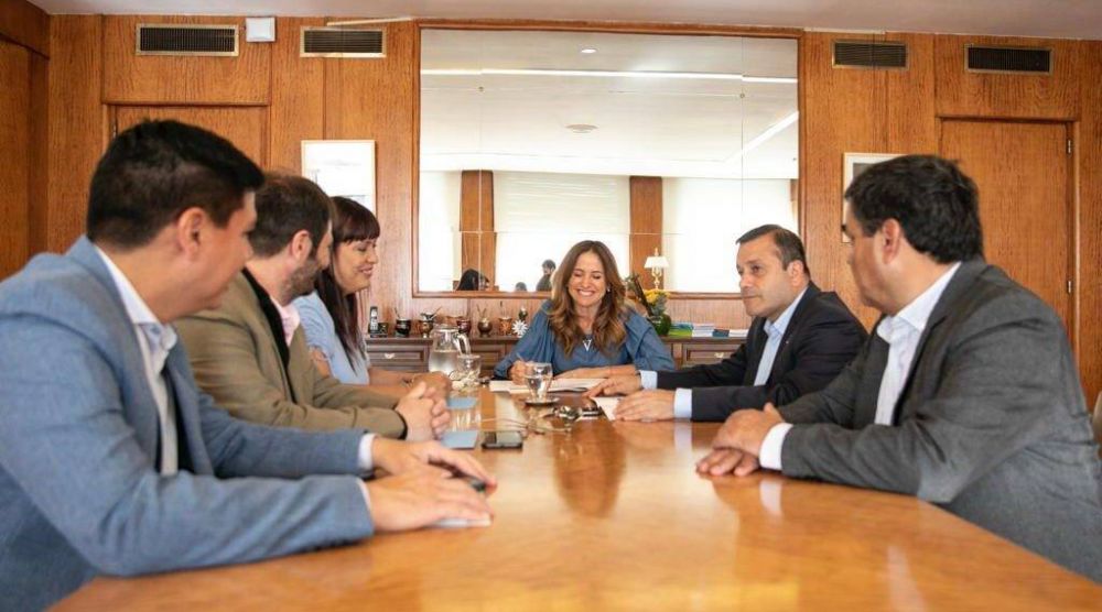 Misiones y Naci�n acordaron fortalecer emprendimientos en la provincia
