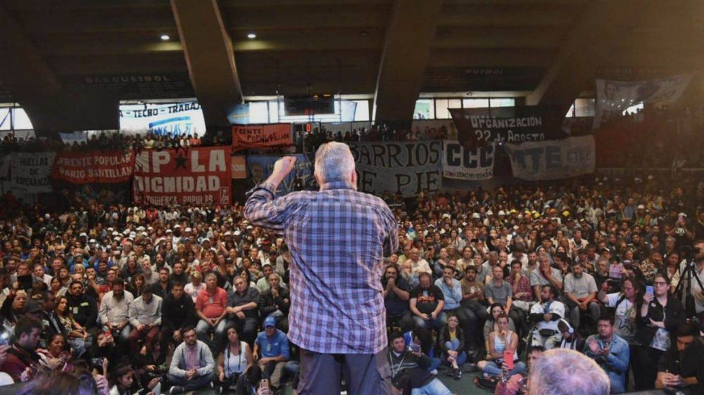 Con un plenario, el gremio de las organizaciones sociales reclamar� la �regularizaci�n de la venta ambulante�