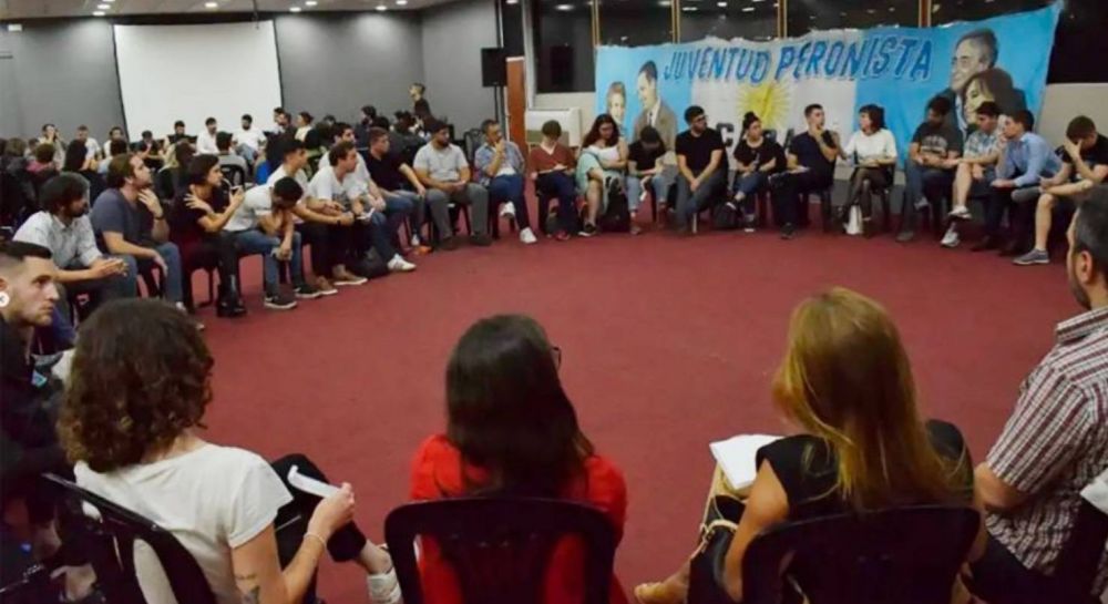 En contra de la violencia poltica: la juventud de la UCR y del PJ confluyeron en un espacio comn