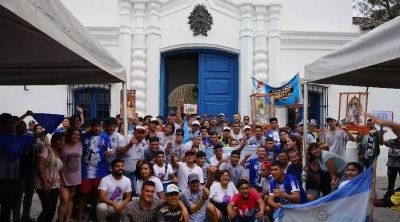 De la mano de la Iglesia, Argentina firma su compromiso de independencia a las drogas