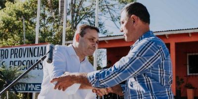 El Gobernador puso en funciones al interventor del nuevo municipio de Fracrán