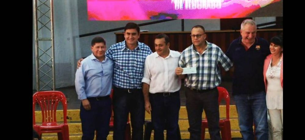 El Gobernador de Misiones Oscar Herrera Ahuad present el Mster plan de Eldorado