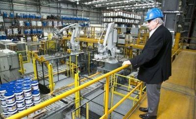 Las empresas apuestan a la alegr�a mundialista para cerrar el a�o