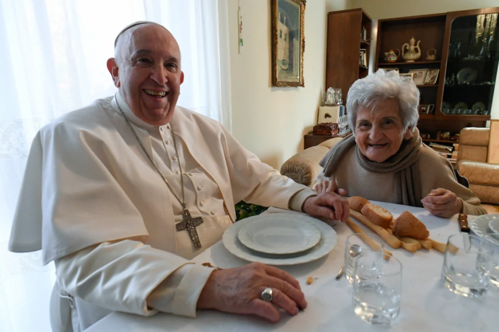 Papa Francisco visita a sus primos en el Piamonte