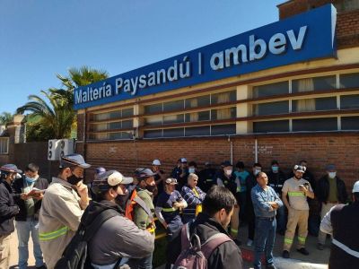 AB Inbev promueve reestructura que amenaza puestos de trabajo