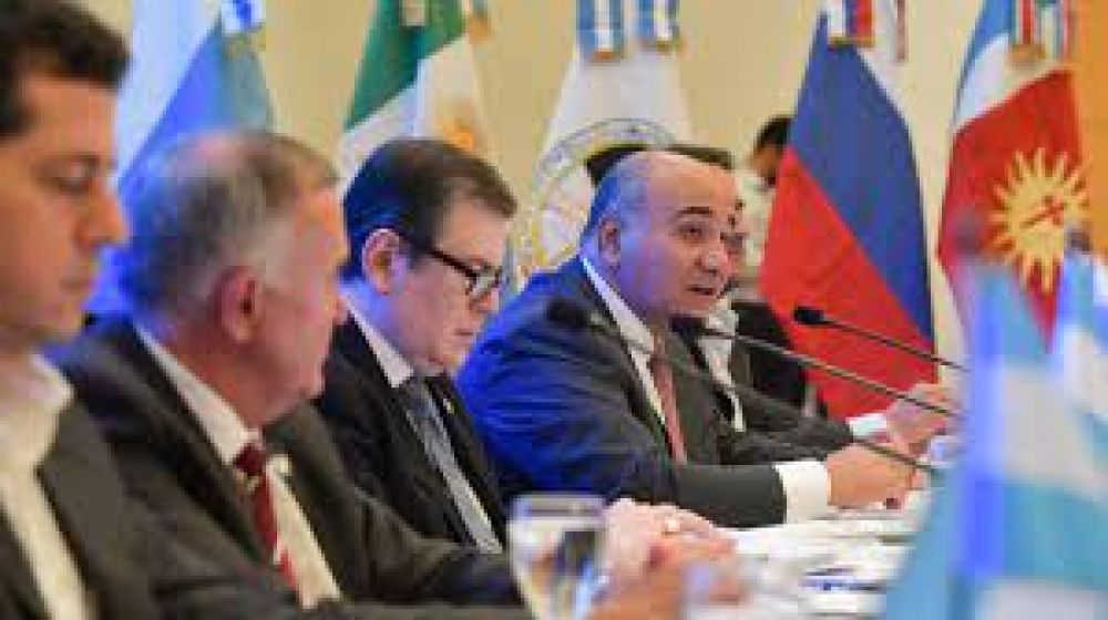 El Gobierno se muestra con gobernadores del Norte antes del fallo de la Corte Suprema