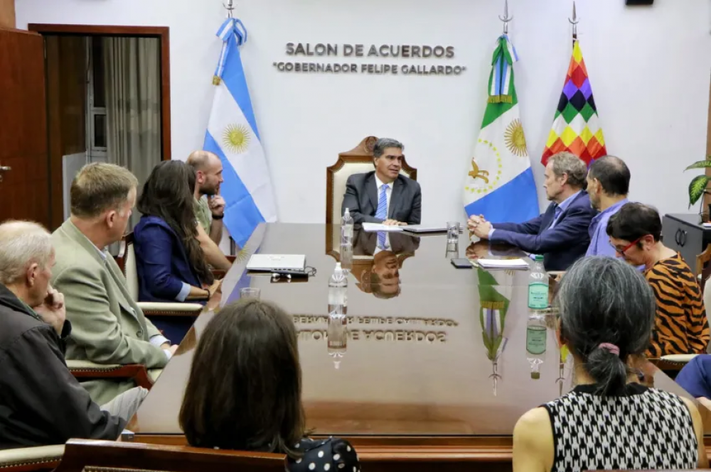 El gobierno y una organizaci�n internacional gestionan certificaciones para productos foresto-industriales chaque�os  