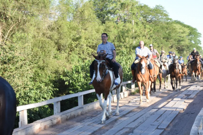 Gustavo Mart�nez cabalg� hasta Santa Rita con jinetes de la agrupaci�n Reencuentro y pidi� por la paz social