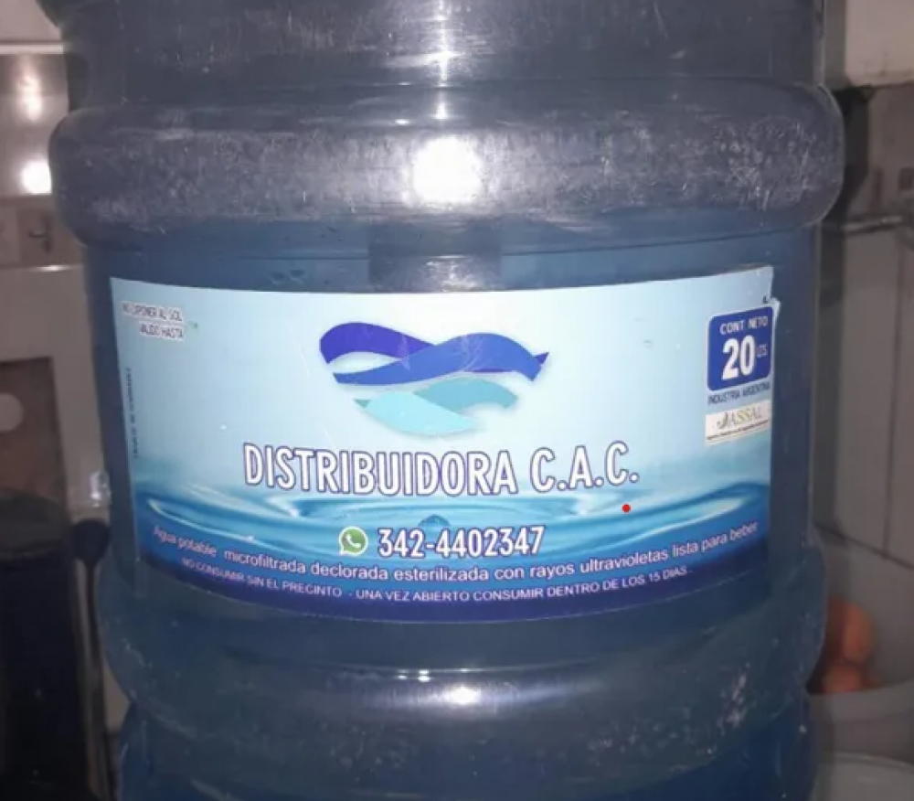 La ANMAT prohibi un agua mineral y un aceite: qu marcas no hay que comprar