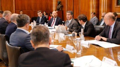 Insfrán participó de la reunión del Consejo Federal de la Hidrovía Paraná-Paraguay