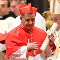 El cardenal que intentó hacerle pisar el palito al Papa