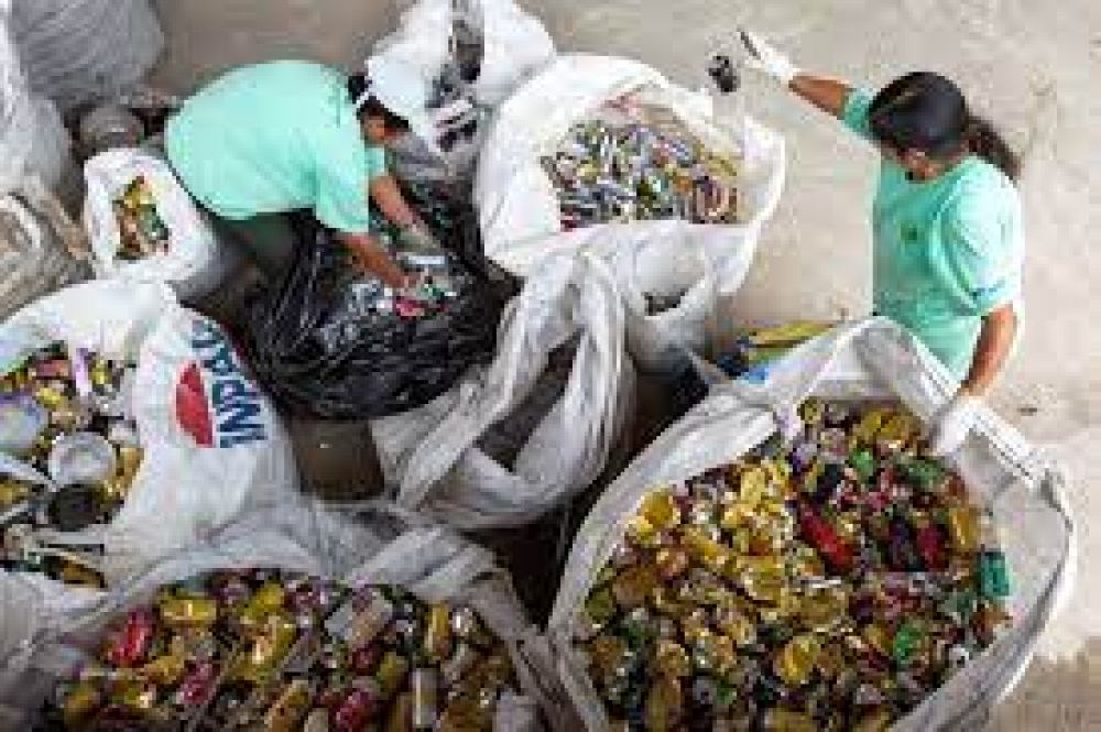 La infraestructura es un reto para el reciclaje en Suramrica, dice Coca-Cola