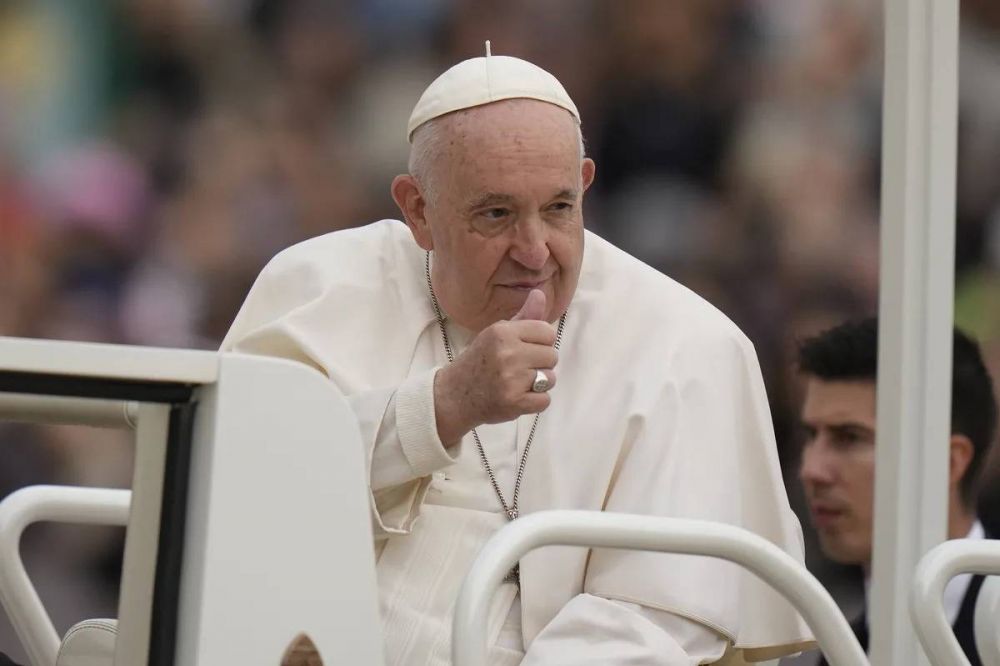 A casi diez aos de convertirse en papa, Francisco acelera su agenda y ya piensa en su legado