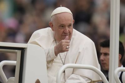 A casi diez años de convertirse en papa, Francisco acelera su agenda y ya piensa en su legado