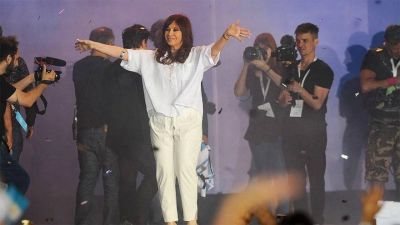 Preparan nuevo acto de Cristina Kirchner para renovar el 
