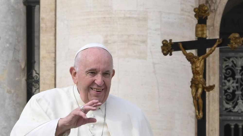 El prximo movimiento de Francisco: nombres y razones para reemplazar al cardenal Poli