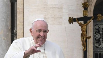 El próximo movimiento de Francisco: nombres y razones para reemplazar al cardenal Poli