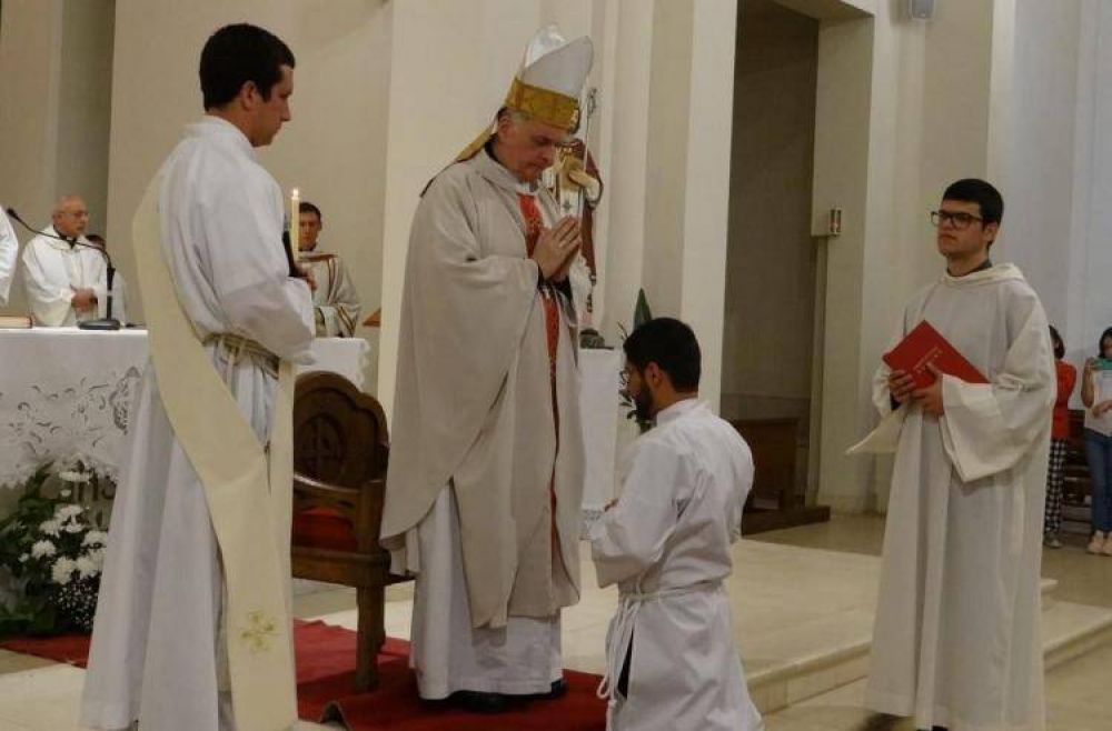 Ordenaciones dos sacerdotes y de un diácono en la diócesis de Nueve de Julio