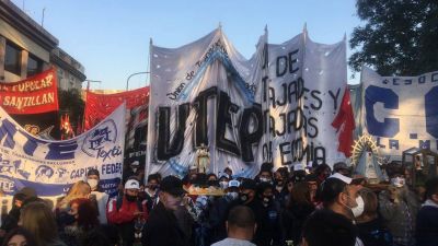 La UTEP advirtió que los movimientos sociales ya están en alerta y movilización: «Ser fuertes con los débiles no es la estrategia»