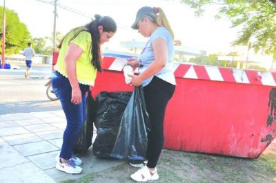 El Ecocanje moviliz� a los vecinos de Chepes