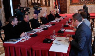 Acuerdo histórico de colaboración entre la Generalitat y las diócesis de Valencia