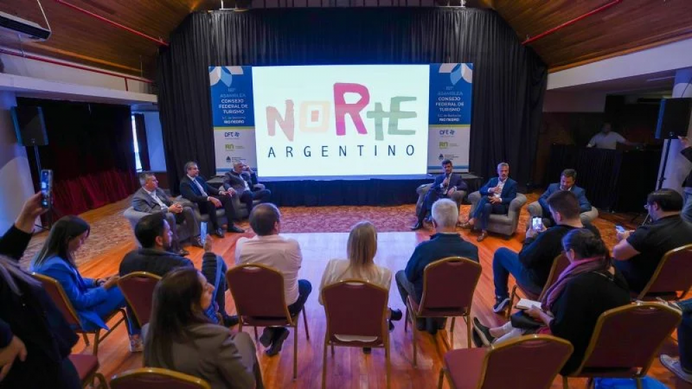 Catamarca junto al Norte present� su temporada de verano 2023