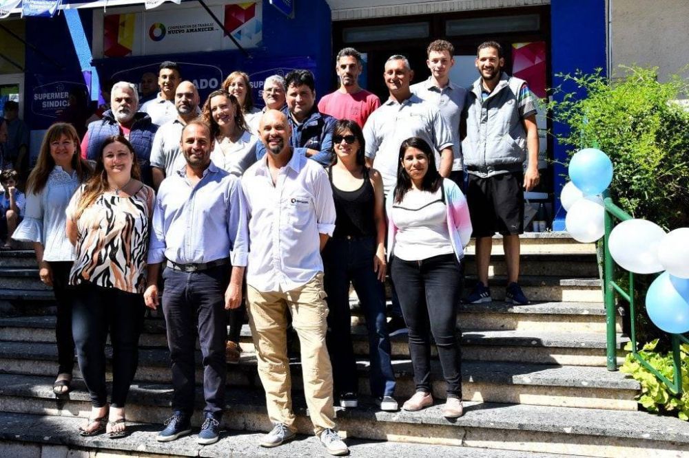 La cooperativa Nuevo Amanecer celebr� sus diez a�os de trabajo