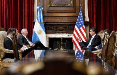 Dos gobernadores patag�nicos respaldaron a Massa tras el acuerdo de intercambio con EEUU