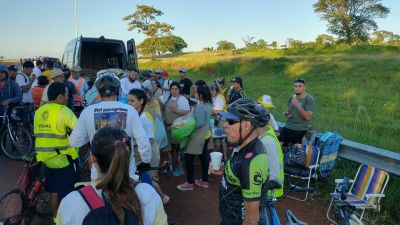 Ciclistas de Misiones | Fieles comenzaron una nueva peregrinación a Itatí