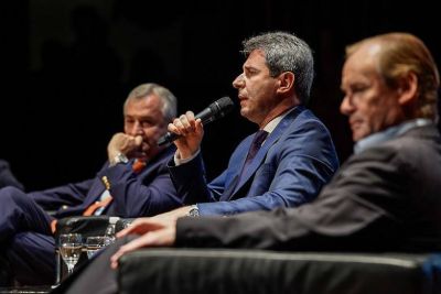 El gobernador U�ac disert� en la Semana de Integraci�n Federal organizada por el CFI