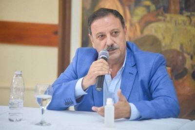 Quintela anunci� bono de 50 mil pesos para todos los docentes
