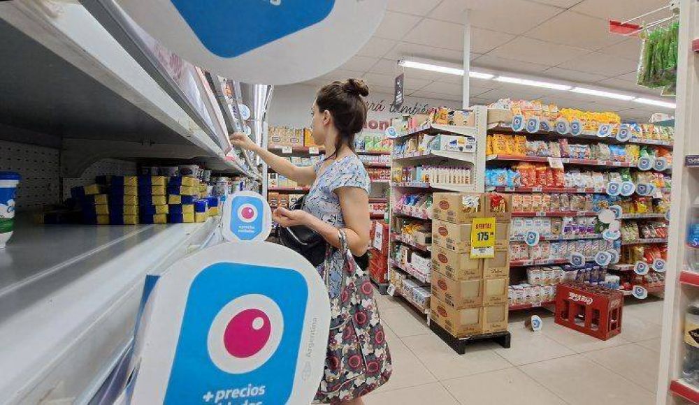 Tenue sonrisa en Econom�a: privados ahora creen en inflaci�n de dos d�gitos