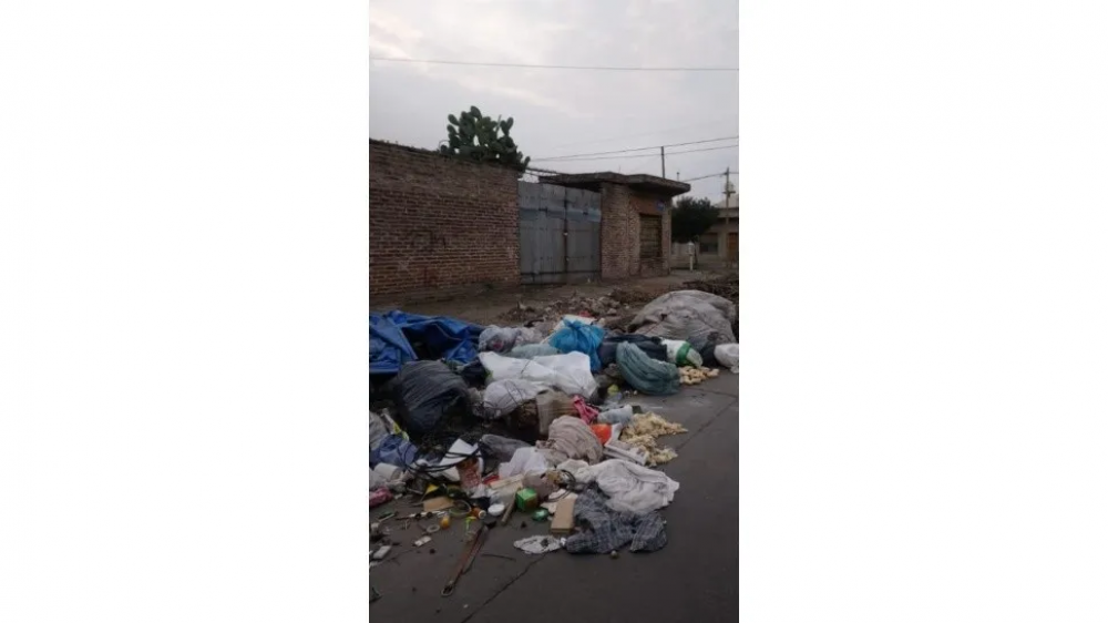 Vecinos de Tres de Febrero estn alarmados por la acumulacin de basura