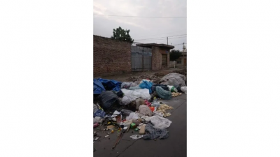 Vecinos de Tres de Febrero están alarmados por la acumulación de basura