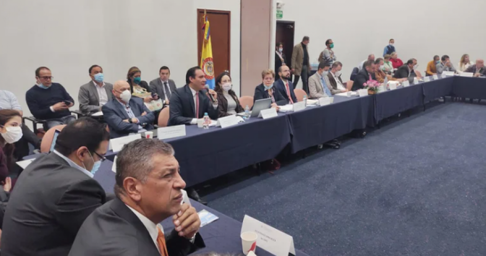Colombia: Trabajadores se ilusionan: CUT propuso importante aumento para el salario mnimo en el 2023