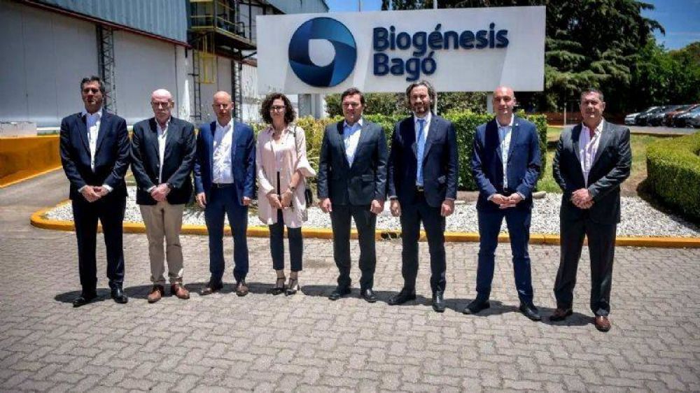 Ramil y Cafiero recorrieron la planta de Biognesis Bag en Garn que ampli su capacidad de produccin