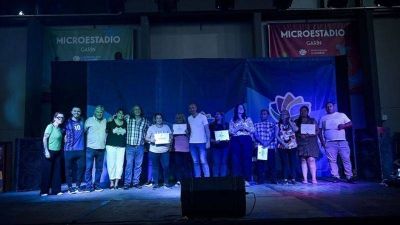 La Municipalidad entreg� reconocimientos por la labor solidaria de 320 merenderos del partido de Escobar