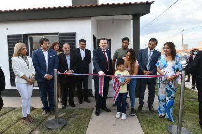 Zamora inaugur� un nuevo sector del barrio Villa del Carmen Ampliaci�n