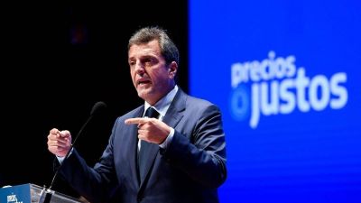 Diez acuerdos de precios en cuatro meses: Massa apela a una herramienta efectista para bajar las expectativas de inflaci�n