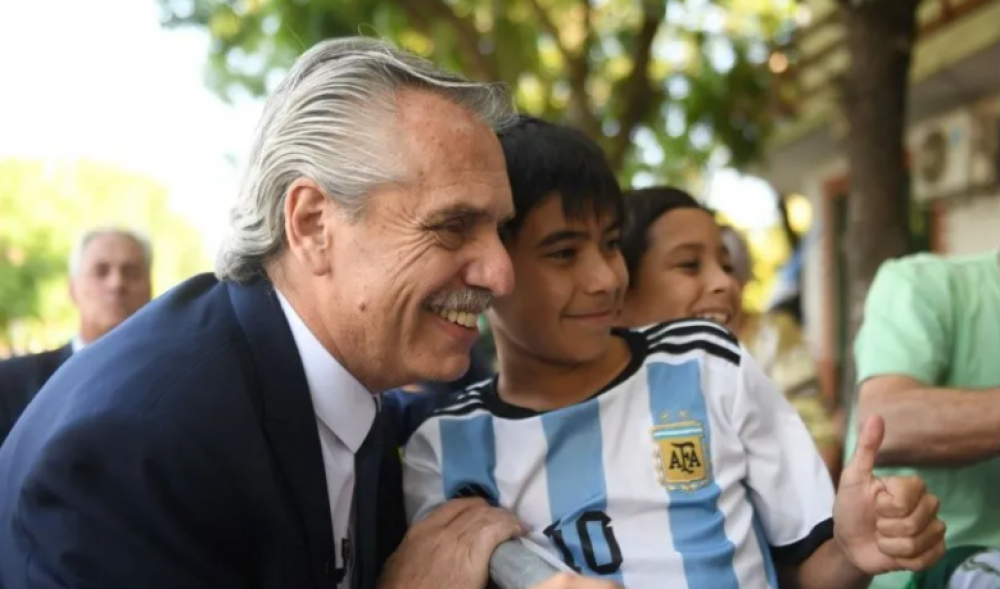 Alberto Fern�ndez pidi� que la Selecci�n sea 