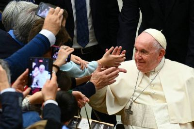 Papa Francisco: mensaje de paz y cumplea�os